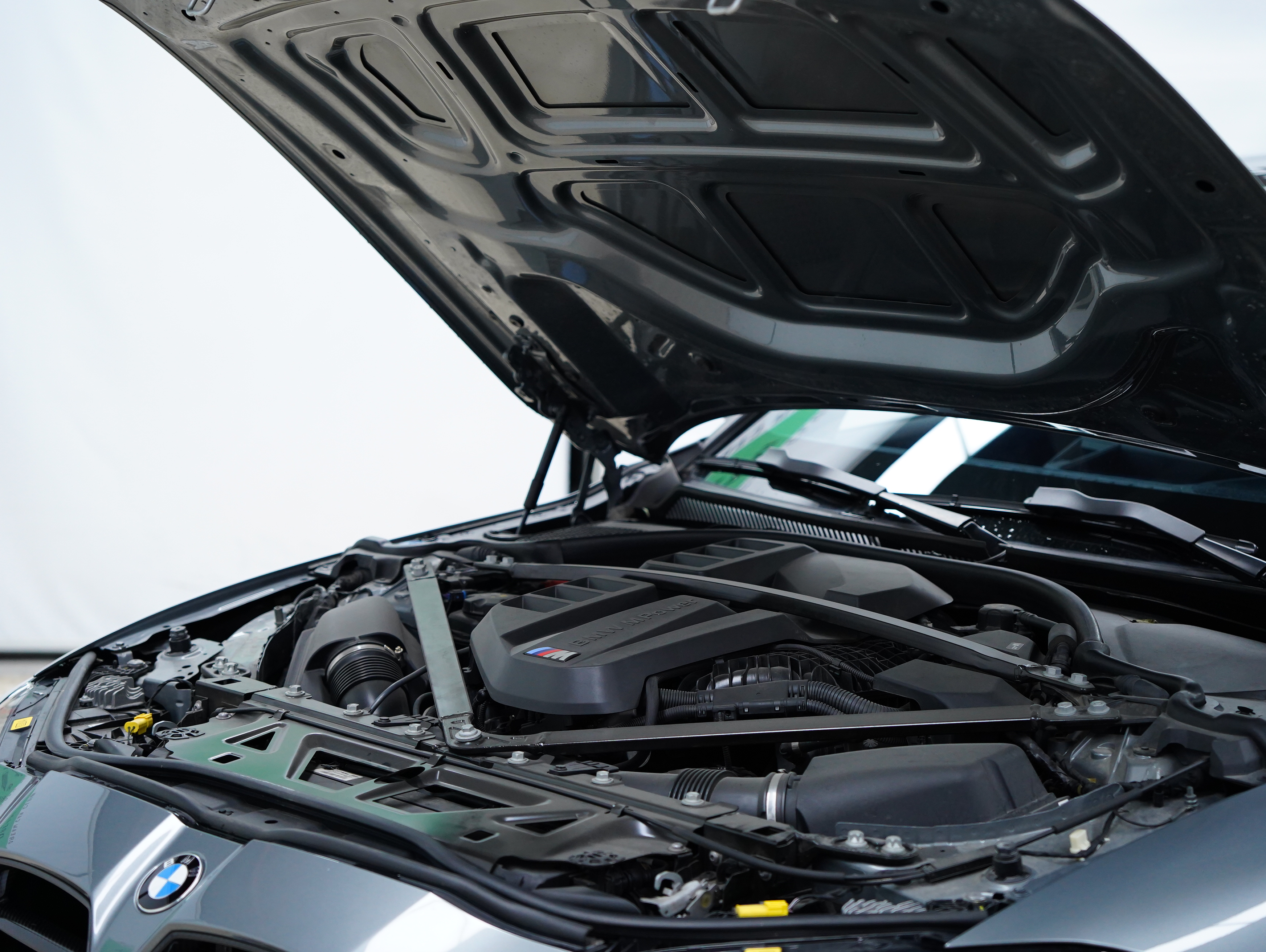 BMW M3 2024 imagen de coche #60