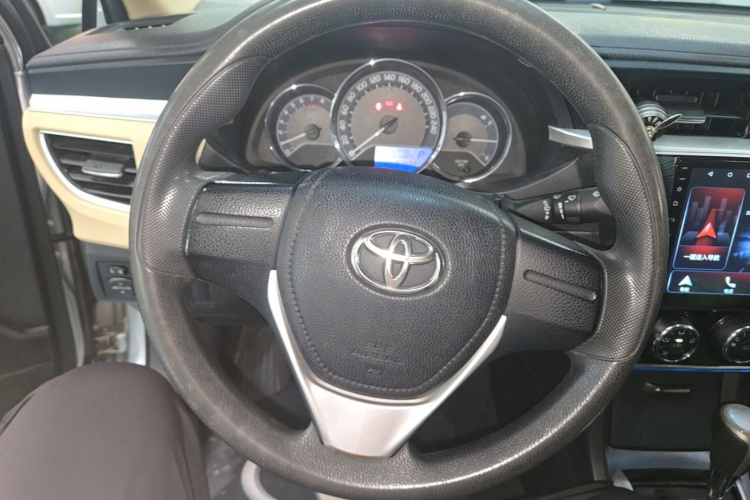 Toyota Corolla 2018 #11 Toyota Corolla 2018 car image #11