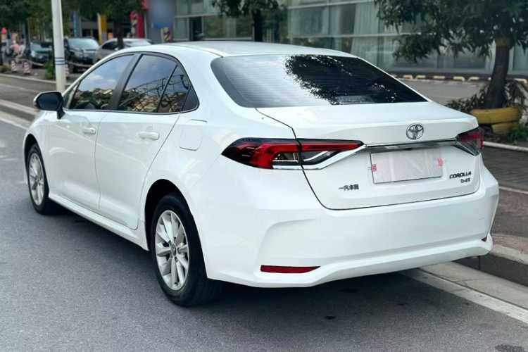 Toyota Corolla 2021 #9 Toyota Corolla 2021 car image #9