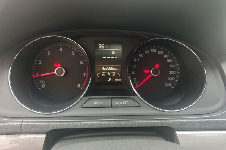 Volkswagen Lavida 2016 car image #13