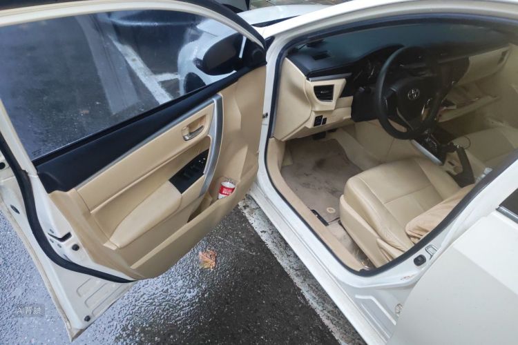 2015 #18 2015 car image #18