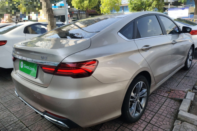 GEELY Binray 2019 صورة سيارة #7