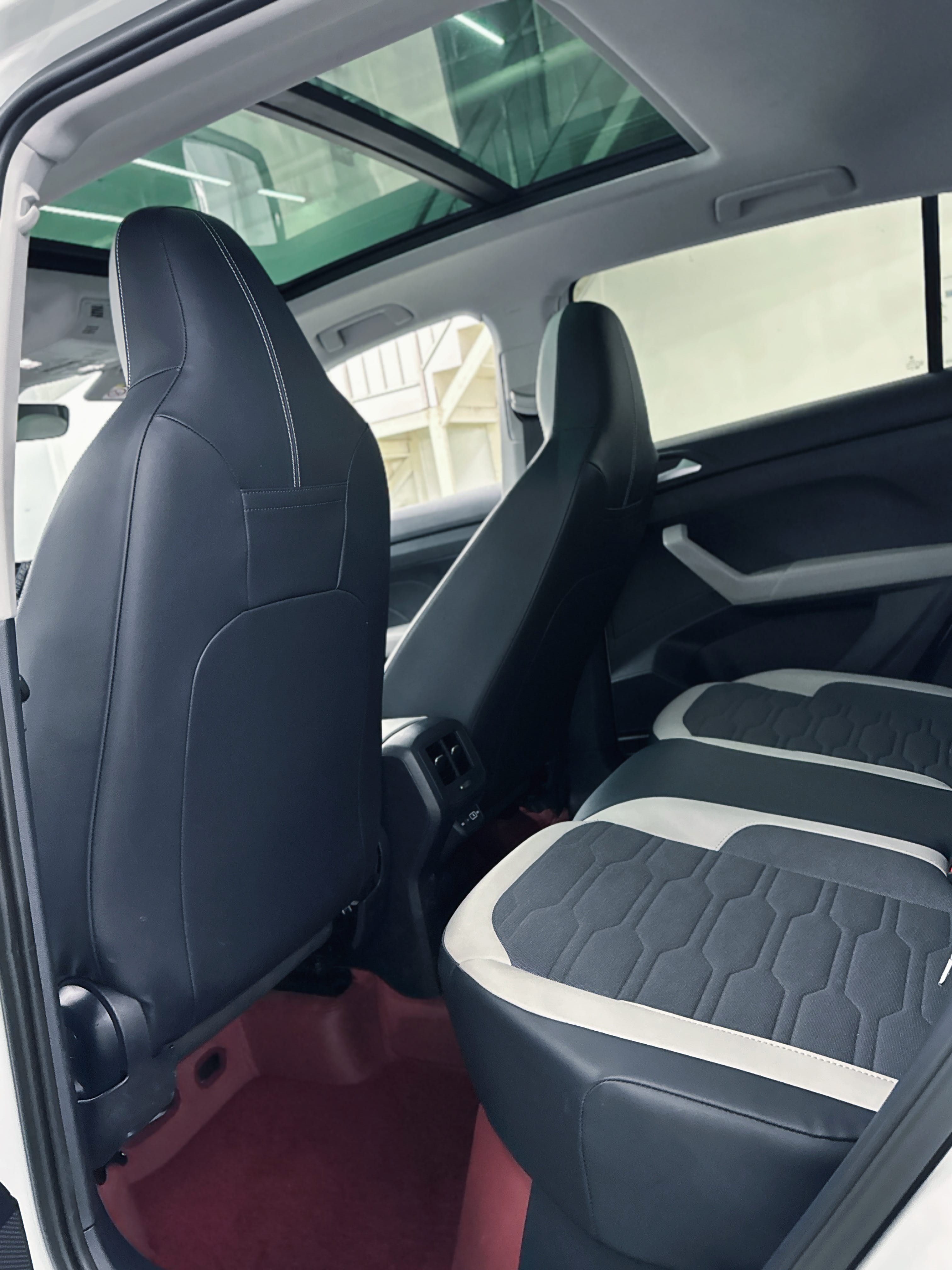 Volkswagen Tharu 2024 imagem de carro #6