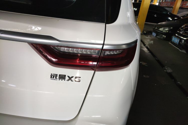 GEELY Vision X6 2020 immagine di auto #8