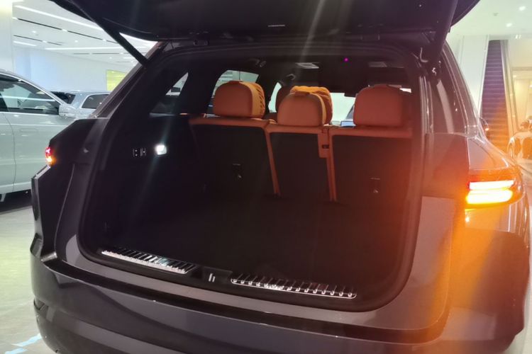 理想汽车 理想L7 2025 汽车图片 #19