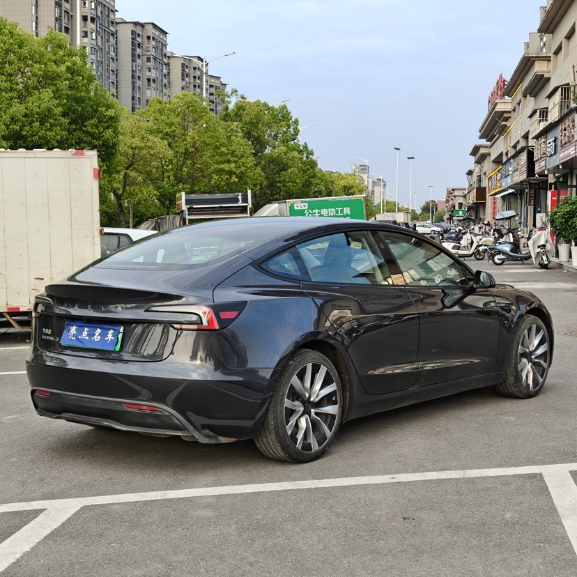 Tesla Model 3 2025 #9 Tesla Model 3 2025 car image #9