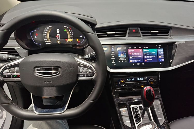 GEELY Emgrand GS 2021 car image #10