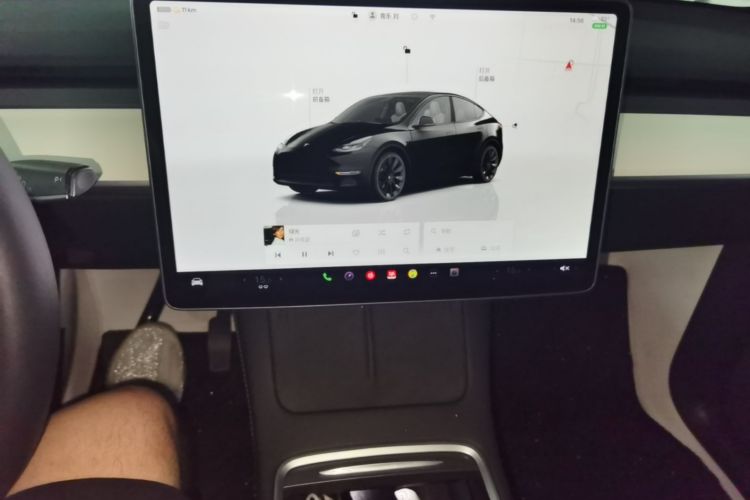 Tesla Model Y 2023 #13 Tesla Model Y 2023 car image #13