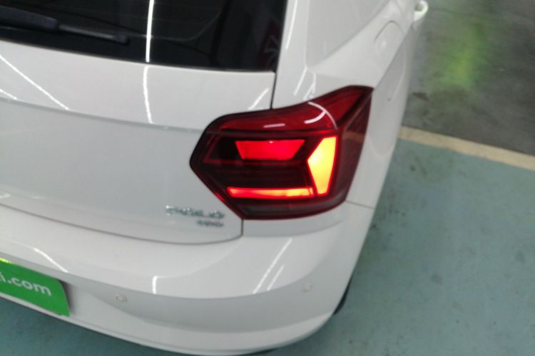 Volkswagen Polo 2020 صورة سيارة #8