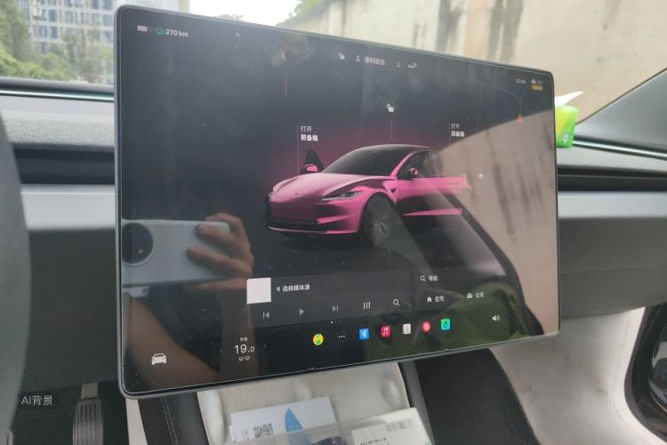 Tesla Model 3 2024 car image #13