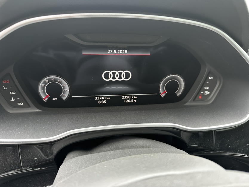 Audi Q3 2022 #6 Audi Q3 2022 car image #6