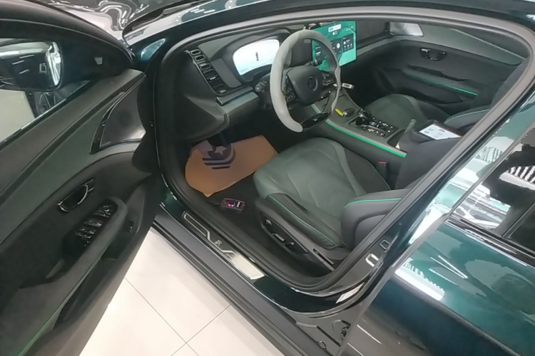 BYD Han 2022 #16 BYD Han 2022 immagine di auto #16