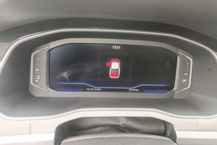 Volkswagen Bora 2023 car image #12