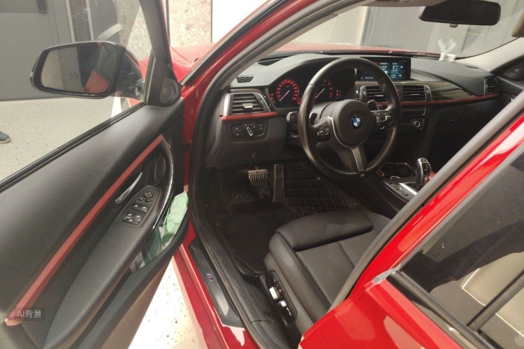 BMW 3 Series 2018 car image #18