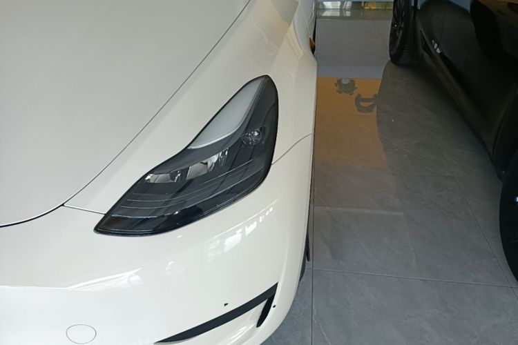 Tesla Model Y 2023 #23 Tesla Model Y 2023 car image #23