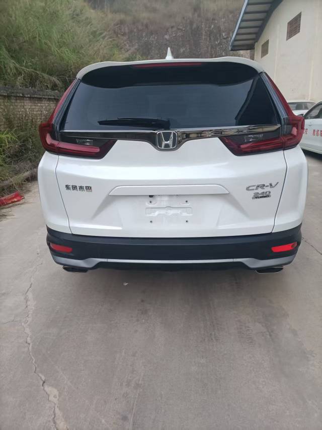Honda CR-V 2021 صورة سيارة #6