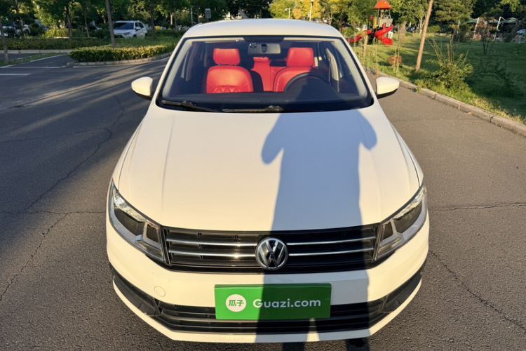 Volkswagen Santana 2019 car image #3