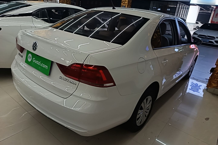 Volkswagen Santana 2022 car image #7