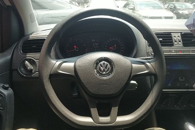Volkswagen Polo 2018 #11 Volkswagen Polo 2018 car image #11