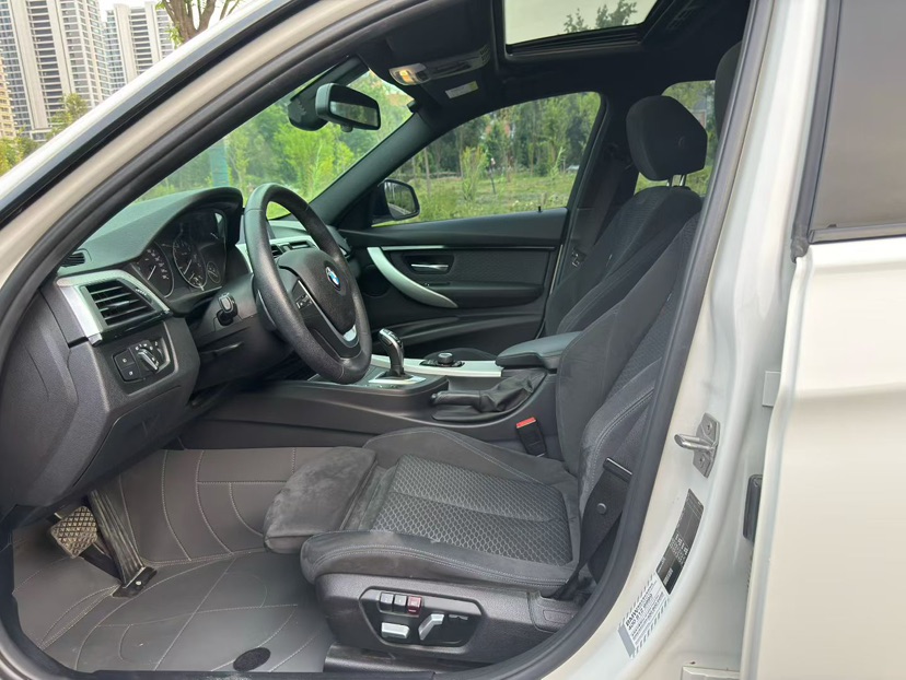 BMW 3 Series 2017 #4 BMW 3 Series 2017 car image #4