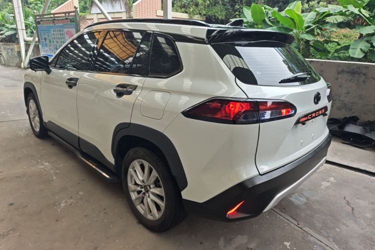Toyota Corolla Cross 2023 image de voiture #7