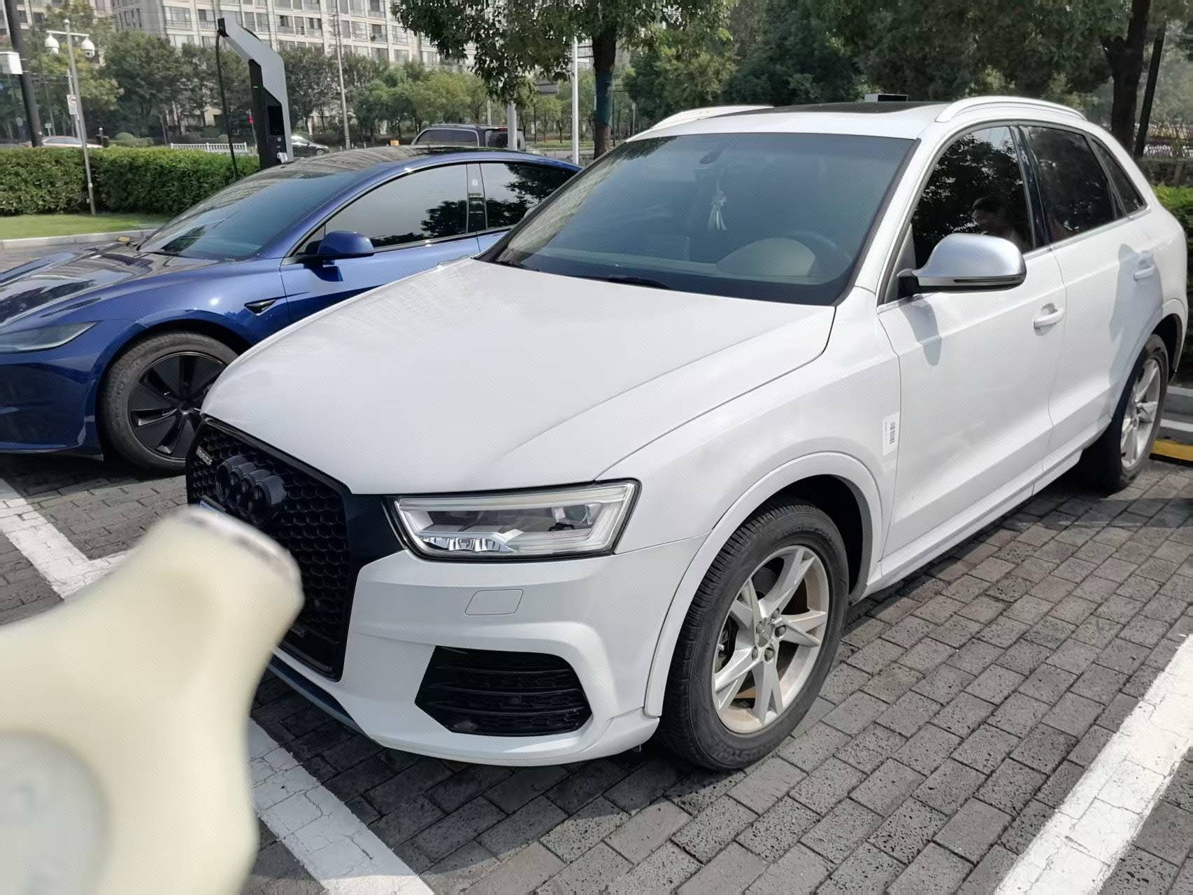 2018 2018 car image