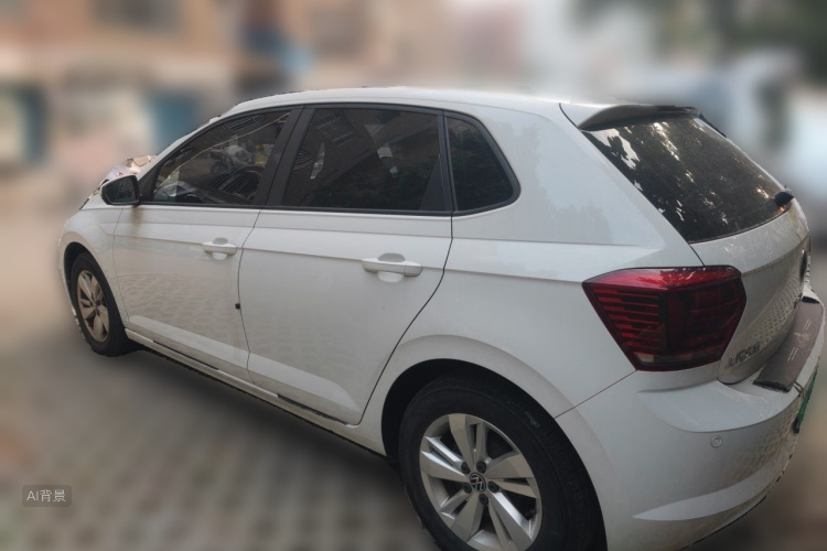 Volkswagen Polo 2021 car image #5