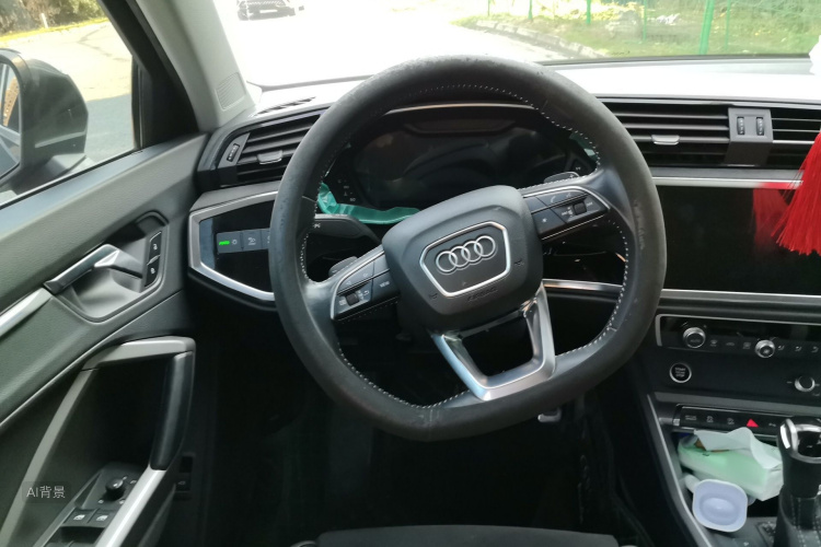 Audi Q3 2021 #12 Audi Q3 2021 car image #12