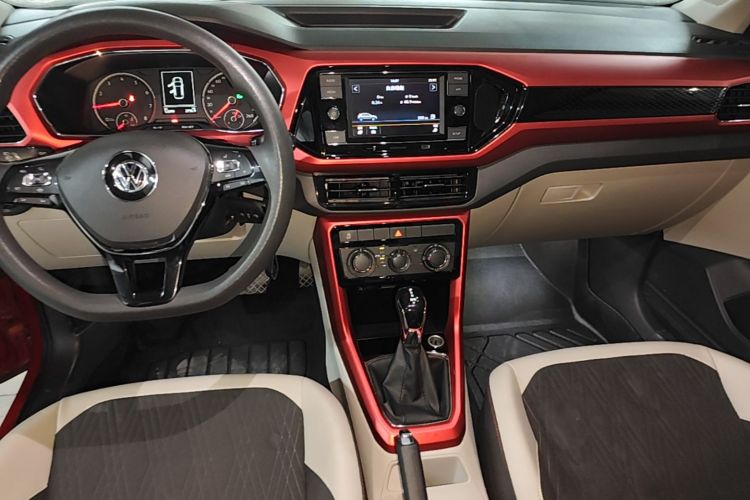Volkswagen T-Cross 2019 car image #14