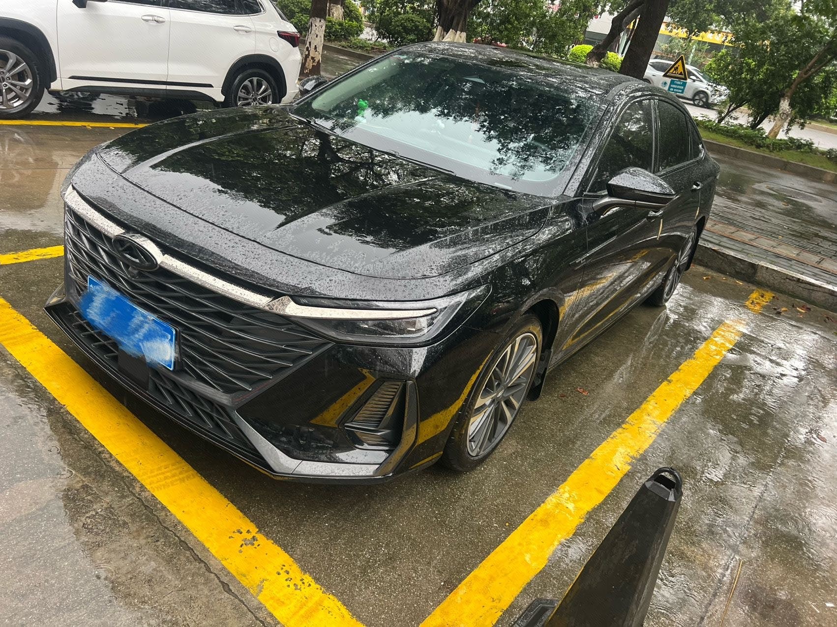 Chery Arrizo 8 2025 car image 