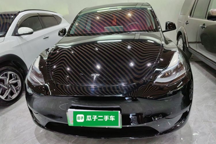 Tesla Model Y 2022 #3 Tesla Model Y 2022 car image #3