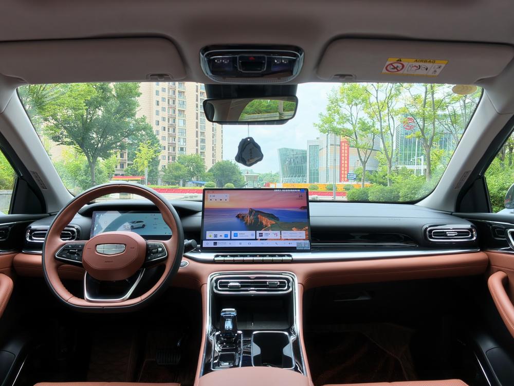 GEELY Emgrand 2026 car image #20