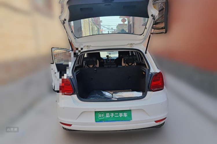Volkswagen Polo 2015 car image #21