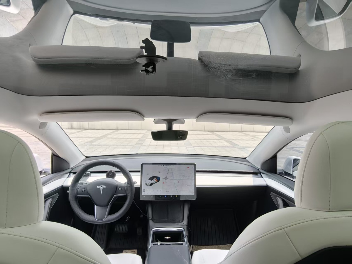 Tesla Model Y 2021 #7 Tesla Model Y 2021 car image #7