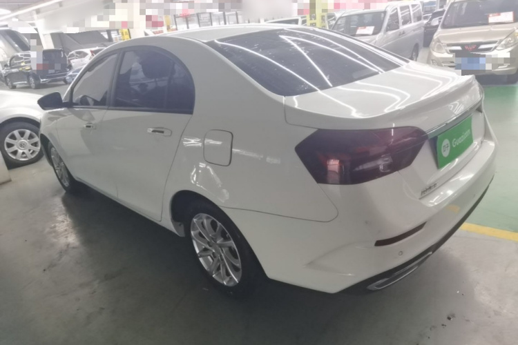 GEELY Emgrand 2021 car image #7