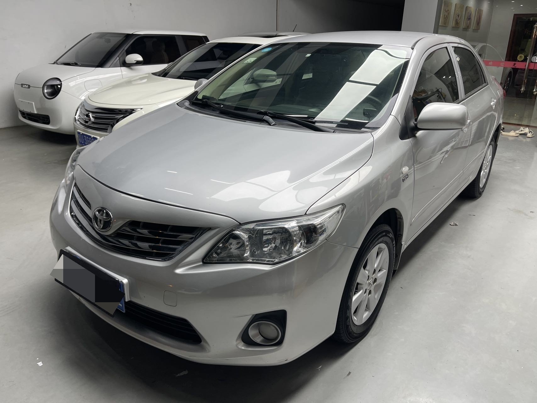 Toyota Corolla 2013 Toyota Corolla 2013 car image