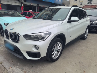 BMW X1 2016 BMW X1 2016 car image