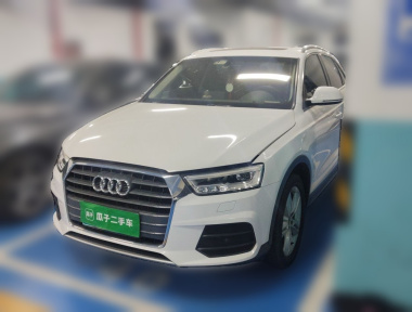 Audi Q3 2018 Audi Q3 2018 صورة سيارة