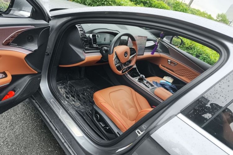 BYD Han 2022 car image #23