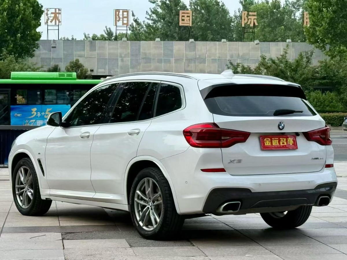 BMW X3 2019 car image #6