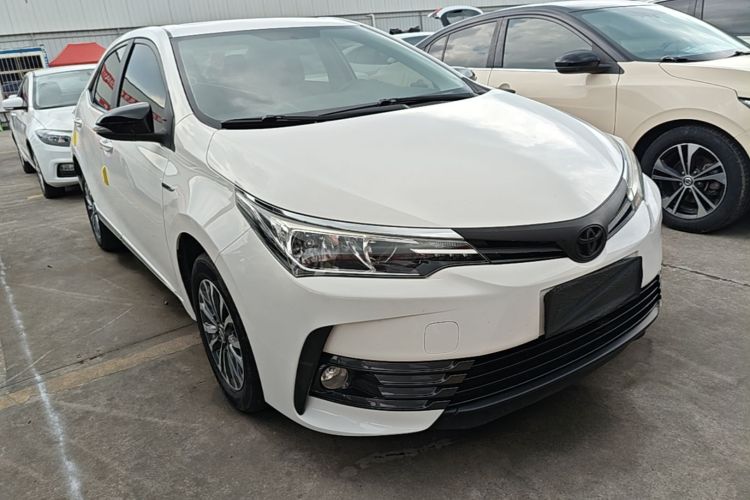 Toyota Corolla 2018 #4 Toyota Corolla 2018 car image #4