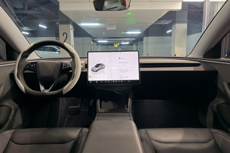 Tesla Model 3 2024 #17 Tesla Model 3 2024 car image #17