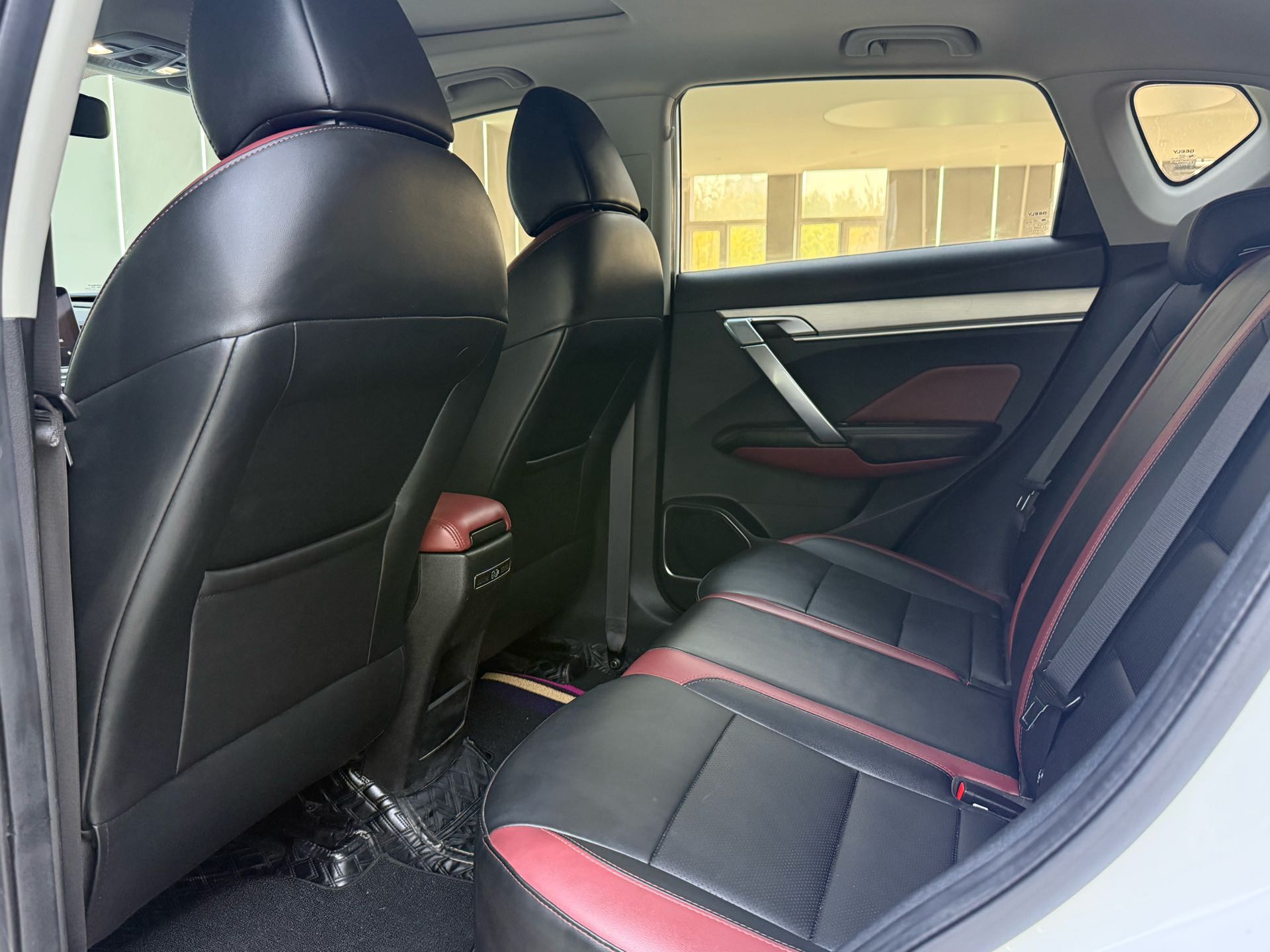 GEELY Coolray 2023 car image #6