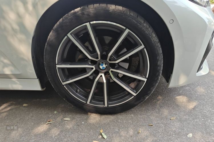 BMW 3 Series 2020 #9 BMW 3 Series 2020 car image #9
