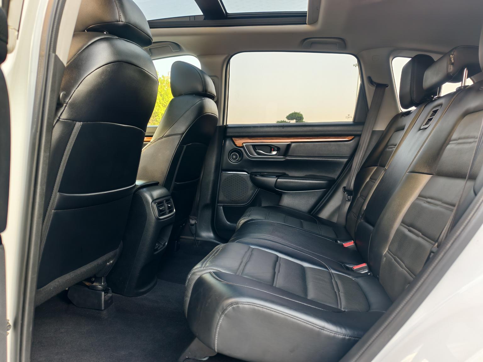 Honda CR-V 2018 #5 Honda CR-V 2018 car image #5