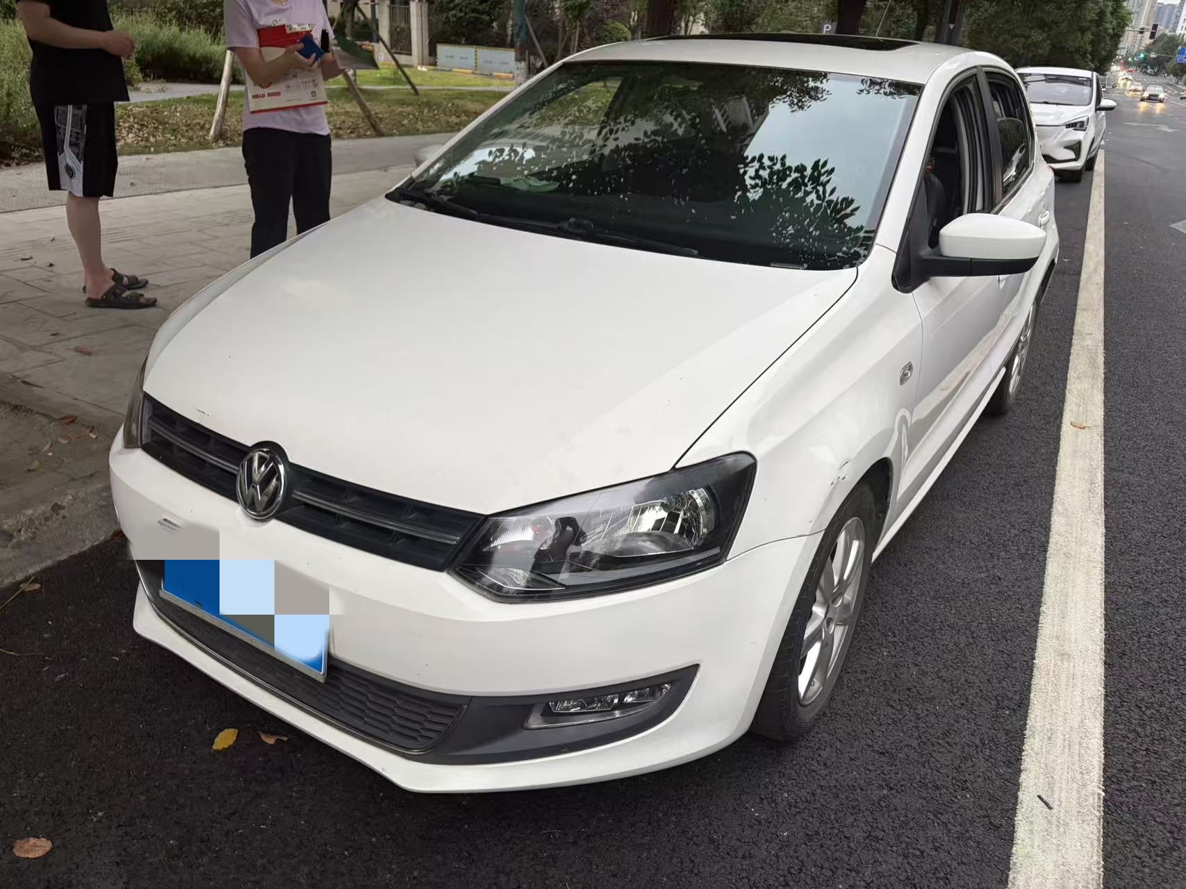 Volkswagen Polo 2012 Volkswagen Polo 2012 car image