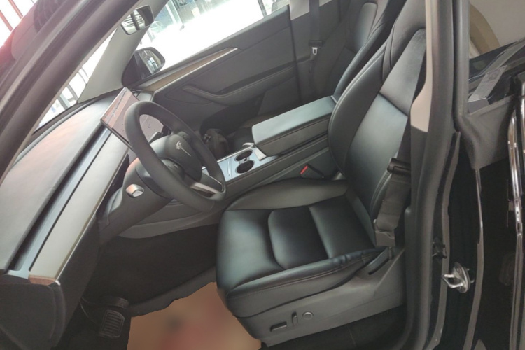 Tesla Model Y 2021 #15 Tesla Model Y 2021 car image #15
