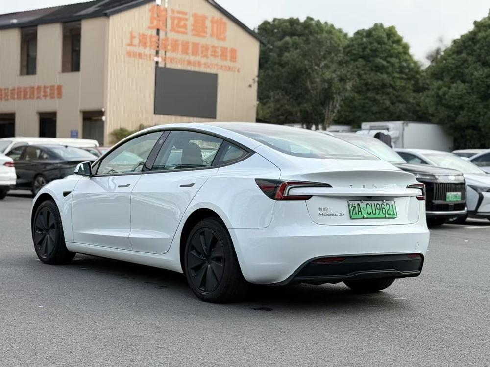 Tesla Model 3 2025 #4 Tesla Model 3 2025 car image #4