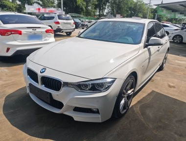 BMW 3 Series 2018 BMW 3 Series 2018 car image