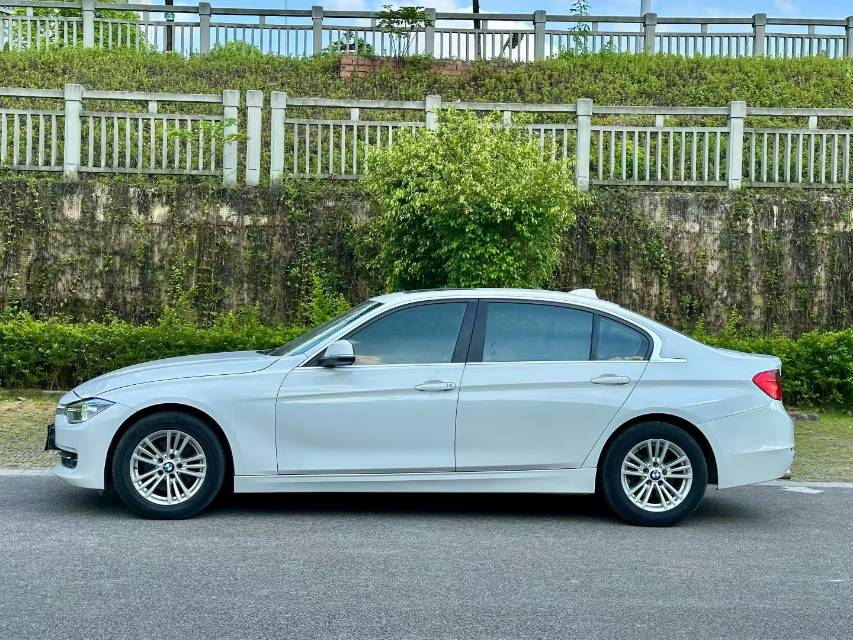 BMW 3 Series 2013 image de voiture #3